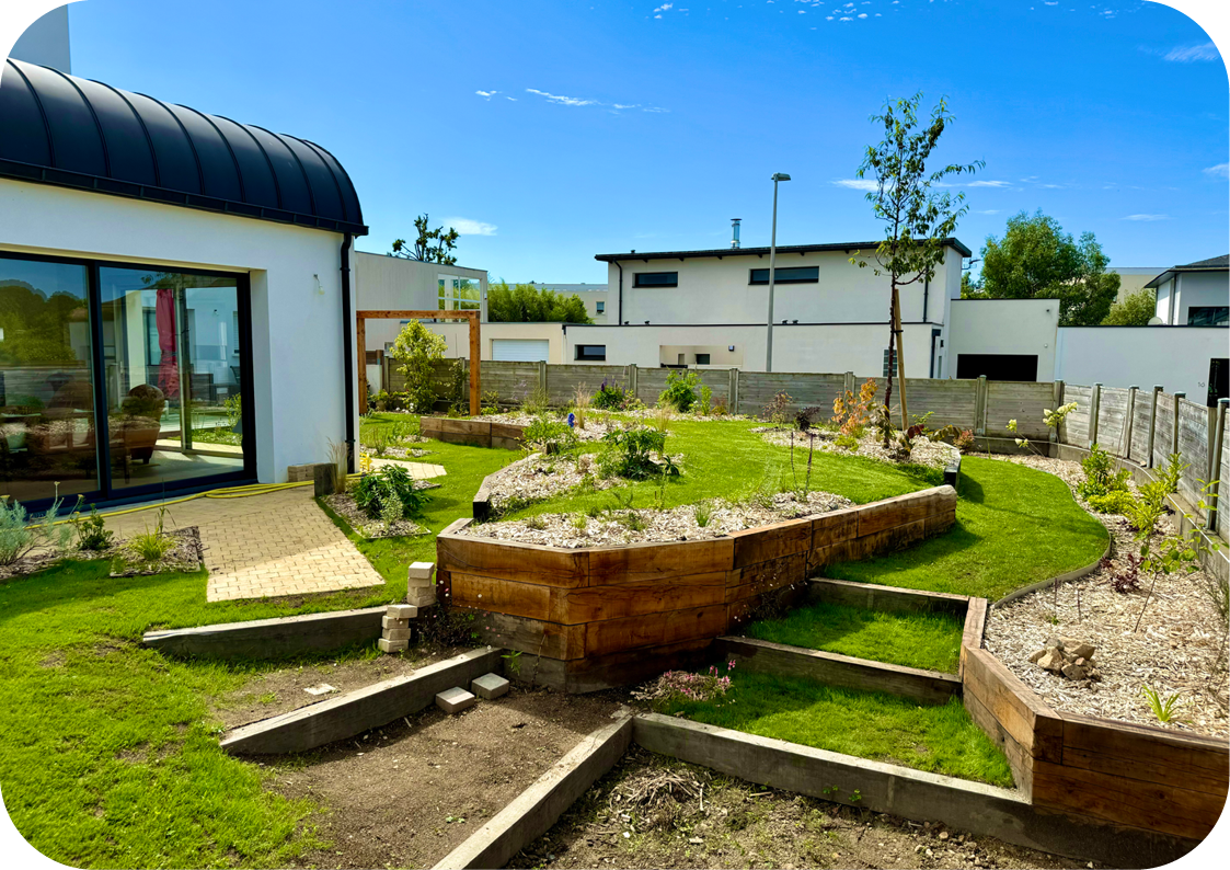 Aménagement d'un jardin à Vannes - Réalisation des travaux paysagers